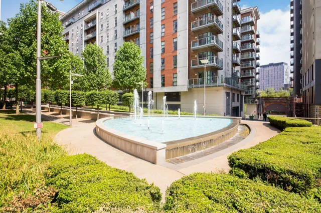 Barton Place, 3 Hornbeam Way, Manchester, Greater Manchester, M4, photo 1