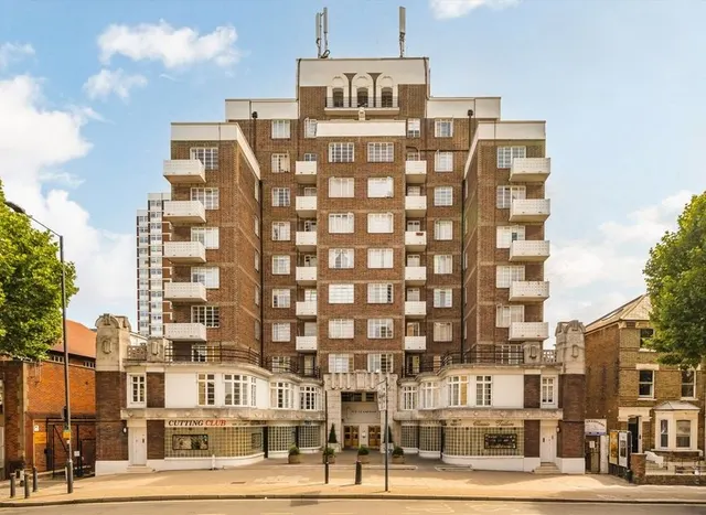 Shepherds Bush Road, Hammersmith, W6, photo 1