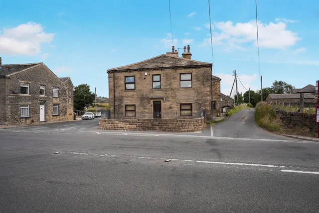 Park Lane Ends, Halifax, photo 1