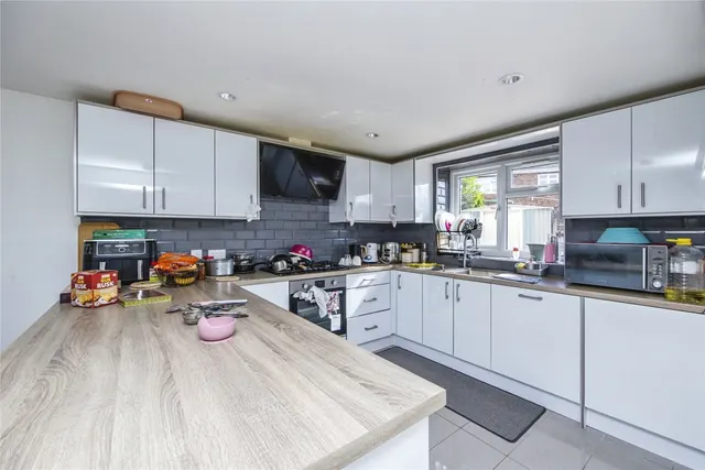 Photo 2 — Smithy Close, Clifton, Nottingham, NG11