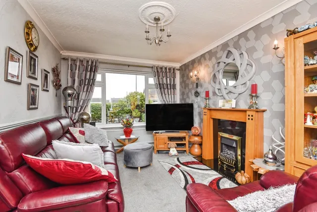 Broughton Grove, Morecambe, LA3, photo 3