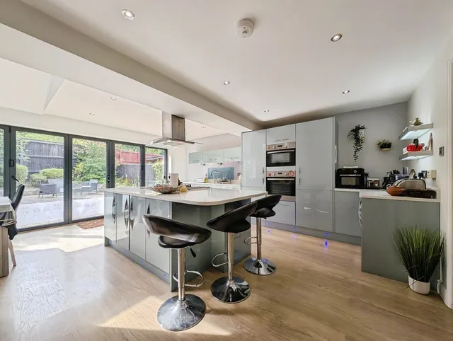 Photo 2 — Thornhill Close, Gateshead, Tyne and Wear, NE11