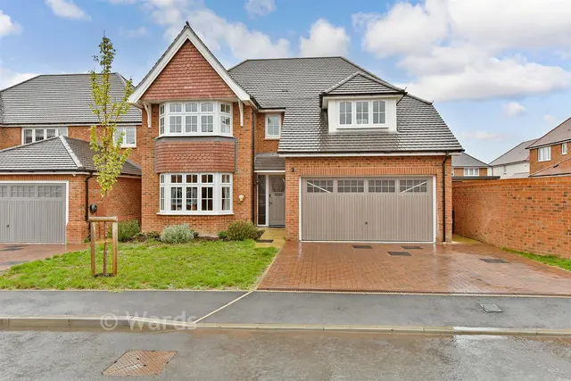 Chailey Drive, Rainham, ME8, photo 1