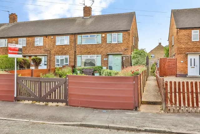 Winscombe Mount, Clifton, Nottingham, NG11, photo 1