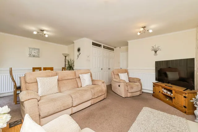 Photo 3 — Horsley Road, WASHINGTON, Tyne and Wear, NE38