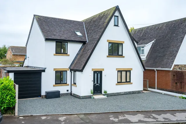 refurbished & re-imagined family home: Lynwood Drive, Stalmine, FY6, photo 2