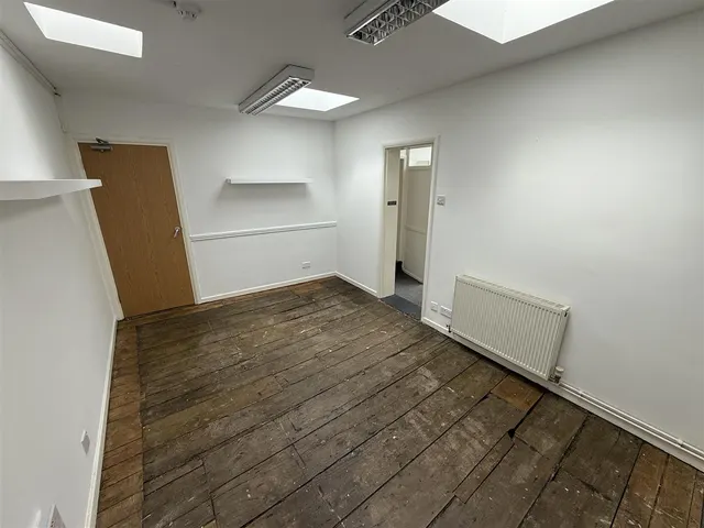 Wood Street, Stratford-Upon-Avon, CV37, photo 1