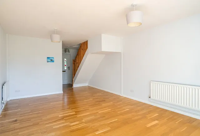Photo 3 — Ridge Green Close, Bath, BA2 2EG