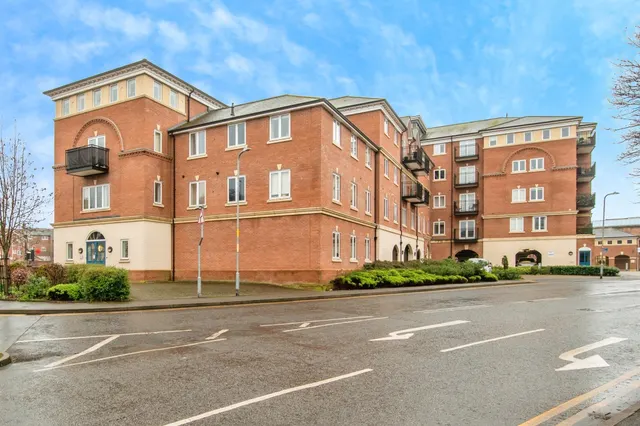 St. Peters Street, Worcester, photo 1