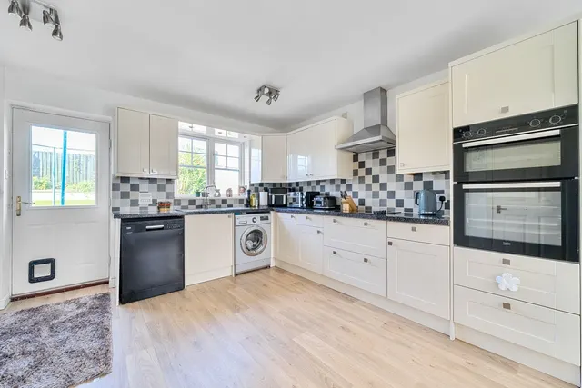 Cherry Tree Drive, Landkey, EX32, photo 3