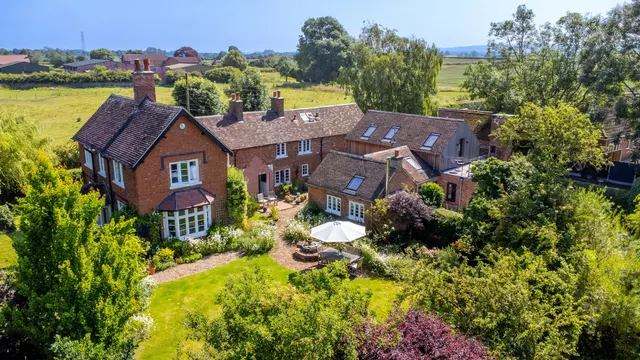 Bunnison Lane, Colston Bassett, NG12, photo 1