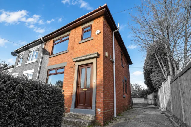 Williamson Avenue, Stoke-on-trent, photo 1