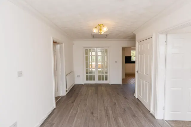 Loxdale Drive, Great Sutton, CH65, photo 2
