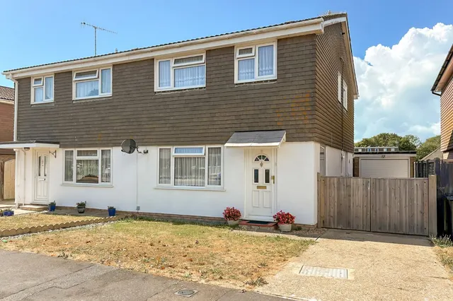Littlehampton, BN17, photo 1
