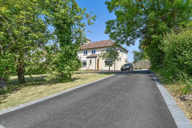 House, land and outbuildings, BS28, photo 1