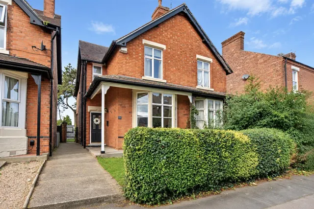 Elm Avenue, Long Eaton, NG10, photo 1
