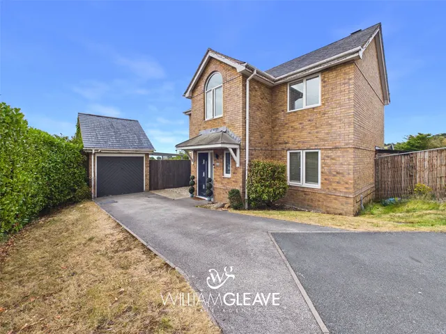 Yr Aber, Holywell, Flintshire, CH8 7RN, photo 1