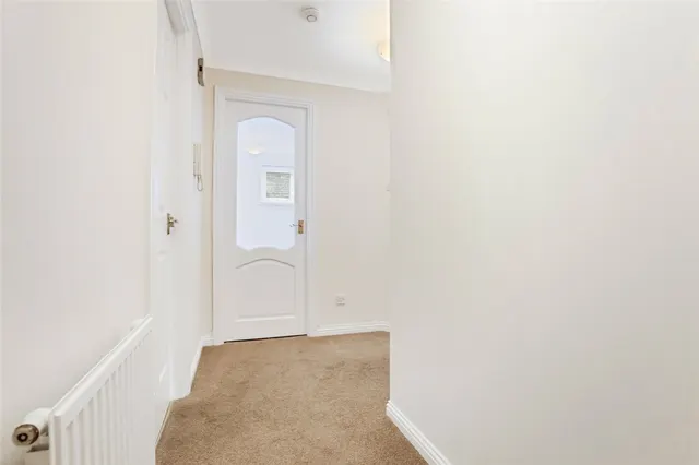 Photo 2 — Creteil Court, Falkirk, Stirlingshire, FK1