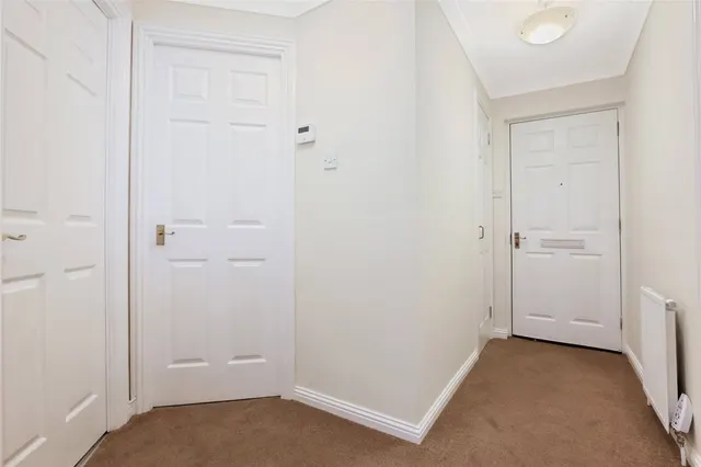 Photo 3 — Creteil Court, Falkirk, Stirlingshire, FK1