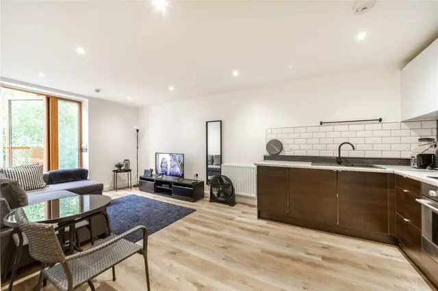 Arboretum Place, Barking, IG11, photo 3