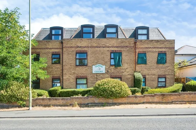 Bournemouth Road, Chandler's Ford, SO53, photo 1