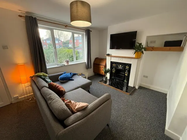Summer Road, Rowley Regis, B65, photo 2