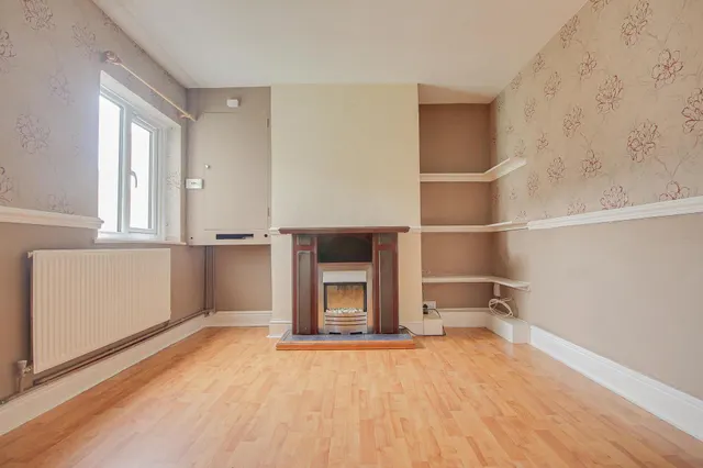 Photo 2 — Wellesley Street, Gloucester, GL1
