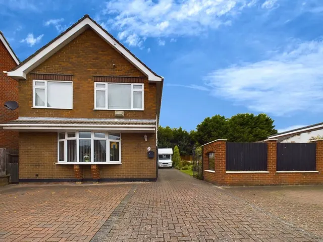 Derby Road, Heanor, DE75, photo 1