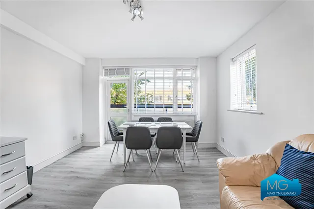 Fairfax Road, London, NW6, photo 2