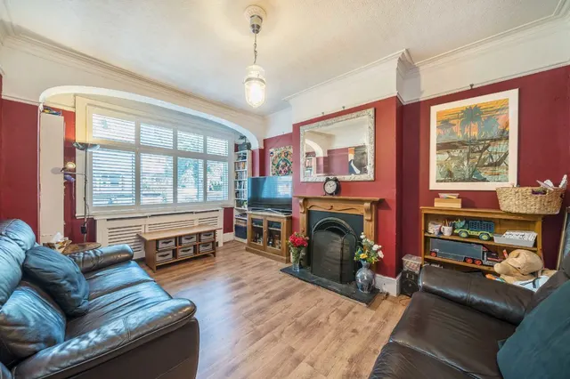 Links Road, SW17, photo 2
