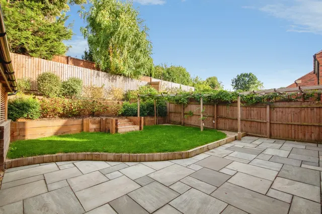 Marigold Crescent, Shepshed, LE12, photo 2
