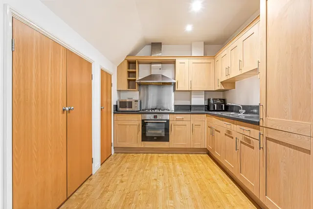 Honeywell Close, Oadby, LE2, photo 3