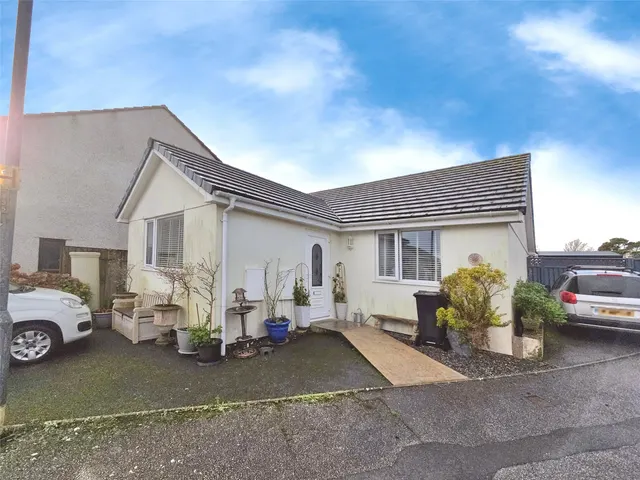 Chytroose Close, Helston, TR13