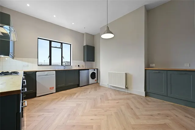 Hammersmith Grove, Brackenbury Village, W6, photo 2