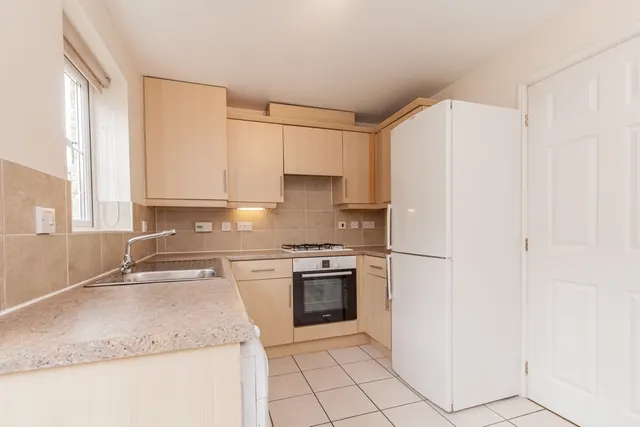 Bathing Place Lane, Witney, OX28, photo 2