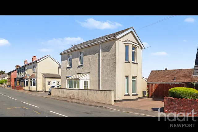 High Cross Road, Newport, NP10, photo 1