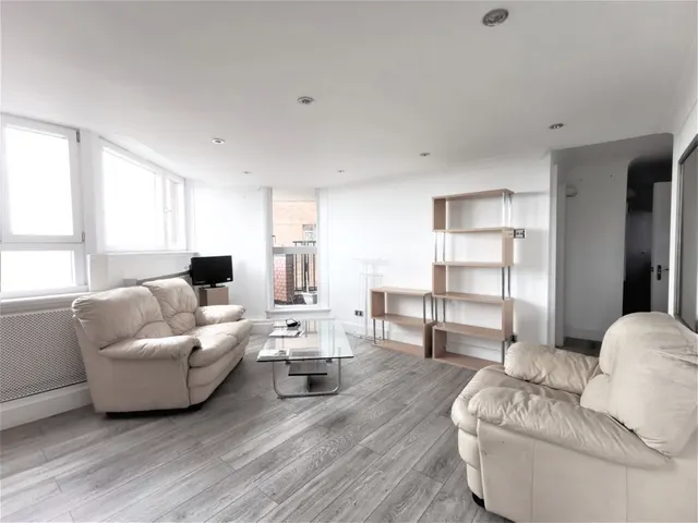 Greaves Tower, World's End Estate, SW10, photo 1