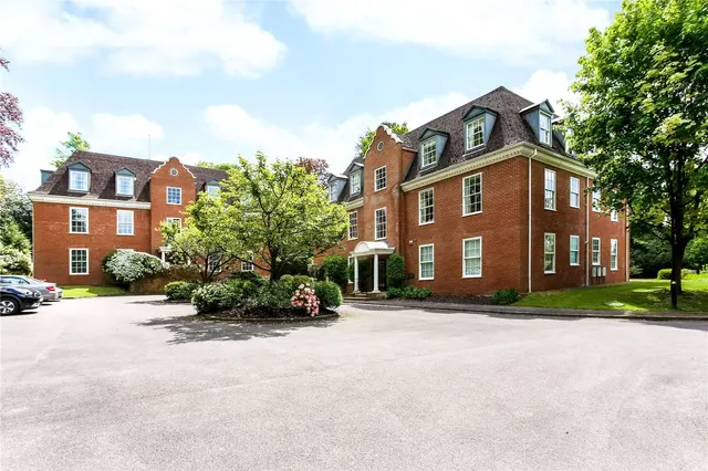 Hillside Park, Sunningdale, Ascot, Berkshire, SL5 9RP, photo 1