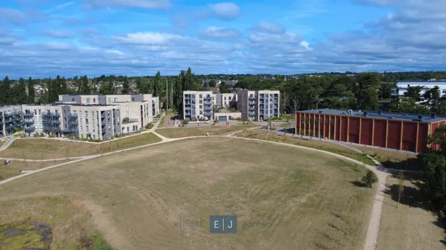 Epping Gate, Borders Lane, Loughton, photo 1