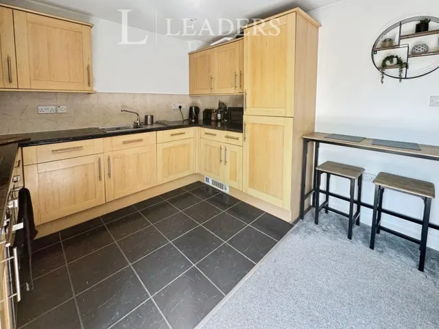 London Road, Waterlooville, PO7, photo 3