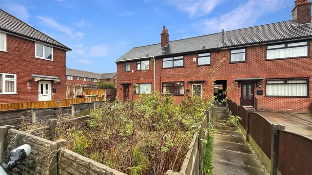 Rydal Grove, Farnworth, BL4, photo 1