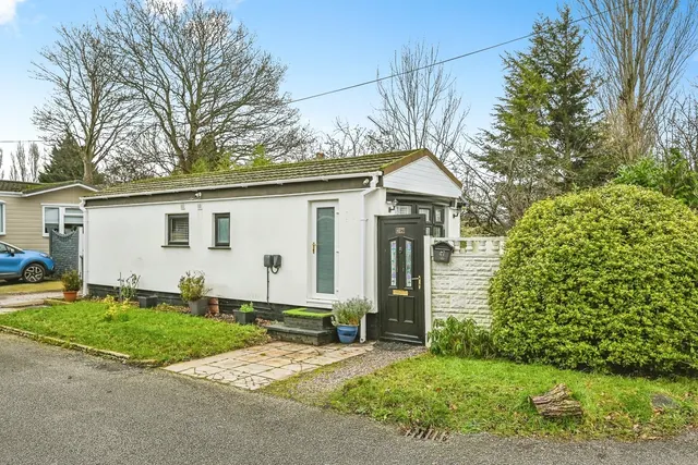Lower Road, Liverpool, L26, photo 1