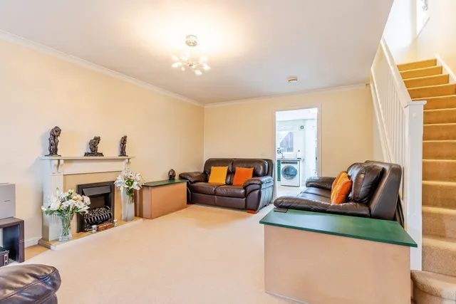 Redwood Drive, Chorley, PR7, photo 3