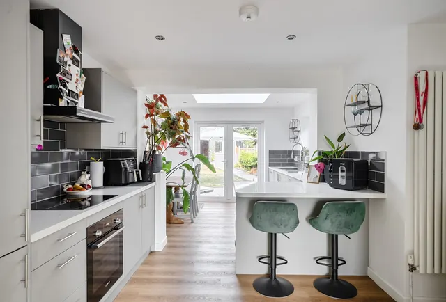 Photo 2 — Holly Hill Road, Bristol, BS15 4DL