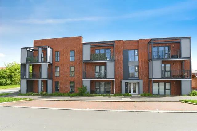 Bird Cherry Lane, Harlow, Essex, CM17, photo 1