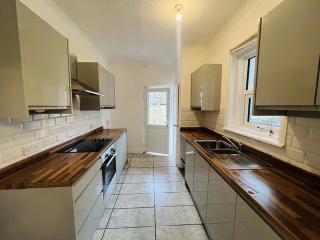 Sheen Road, Eastbourne, BN22, photo 2