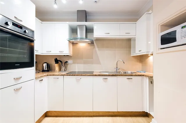 Heathcote Street, London, WC1N, photo 3