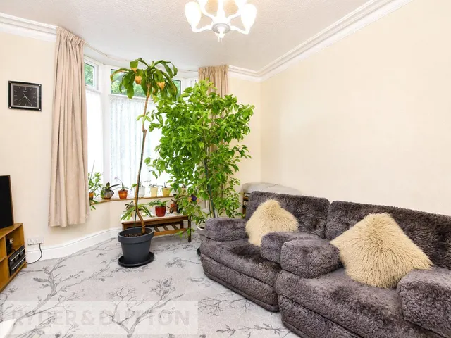 Sheriff Street, Falinge, OL12, photo 2