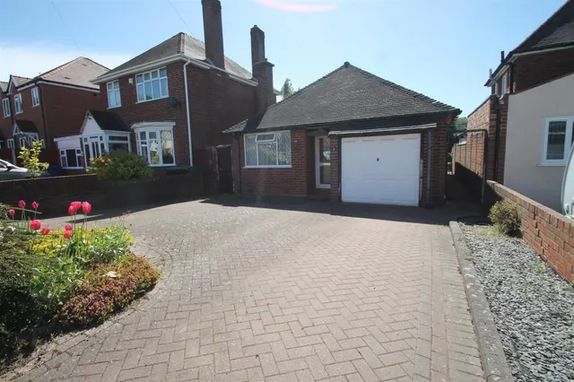 Photo 2 — Tanhouse Lane, Halesowen