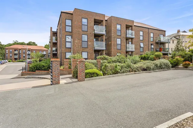 Lower Turk Street, Alton, GU34, photo 2
